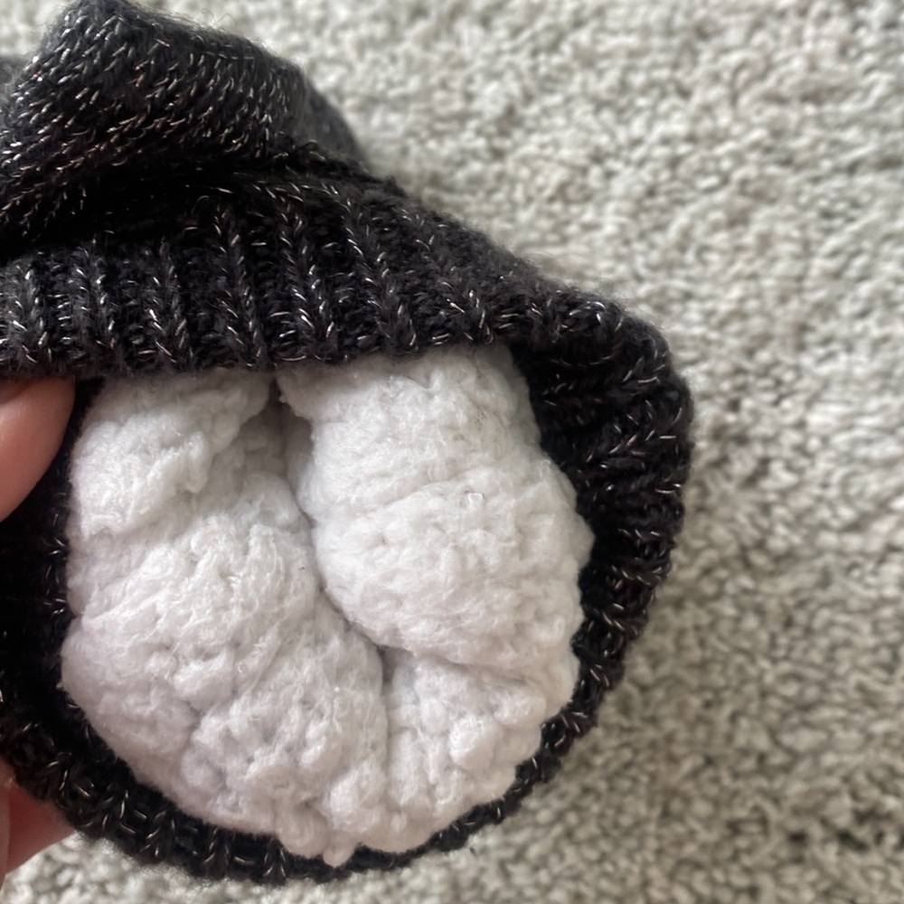 Super Cute Ugg Socks! - image 5